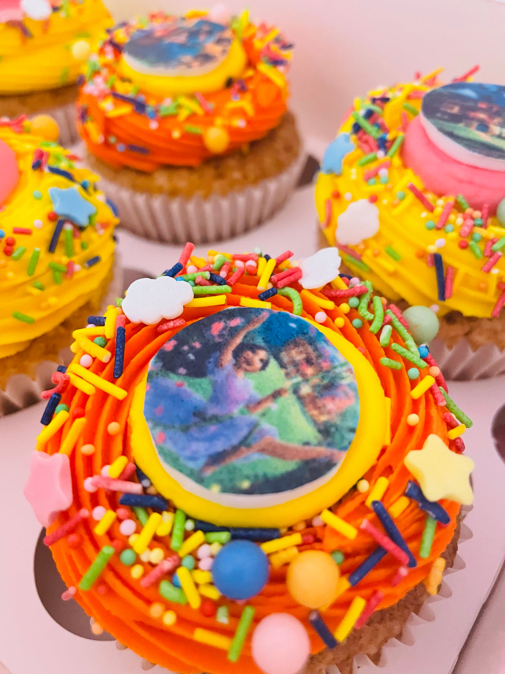 Encanto cupcakes